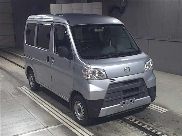 113 Daihatsu Hijet van S321V 2018 г. (JU Gifu)